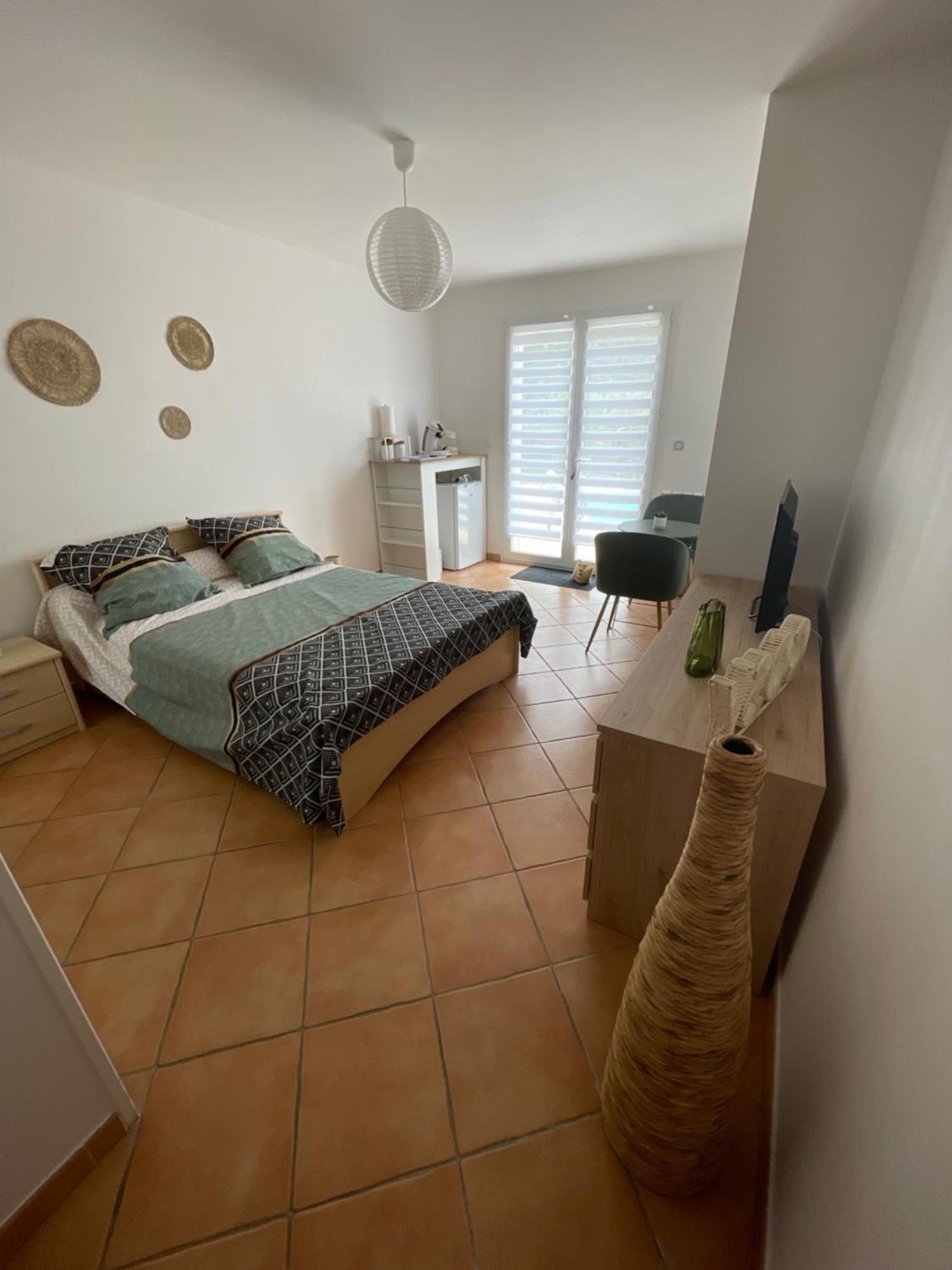 Villa Raphael Régusse Esterno foto