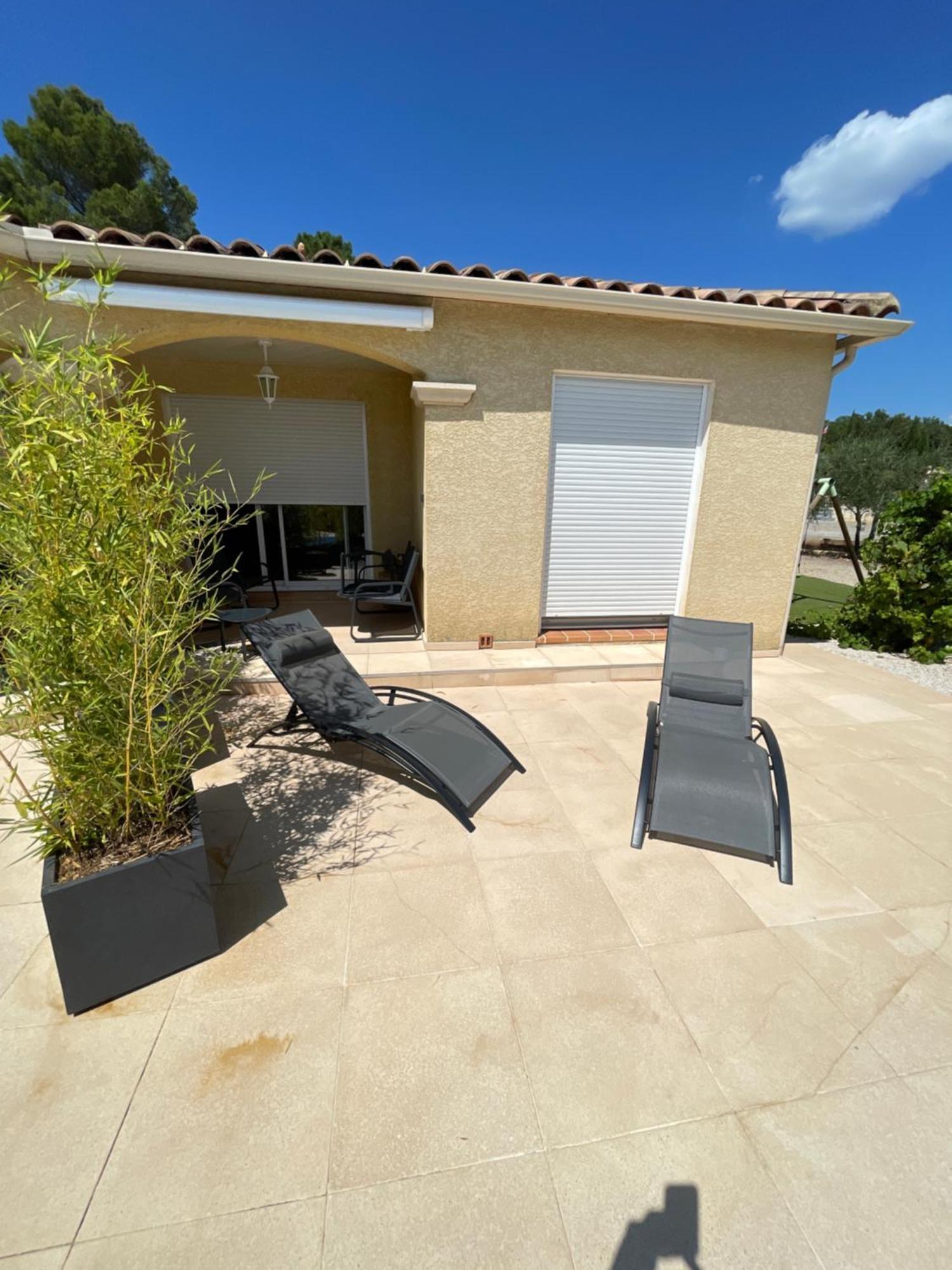 Villa Raphael Régusse Esterno foto